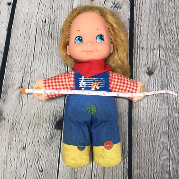 Vintage horn squeaking farm girl - Picture 9 of 9